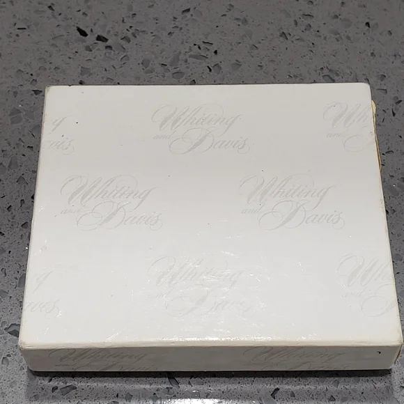Whiting Davis Mesh Vintage Compact Mirror